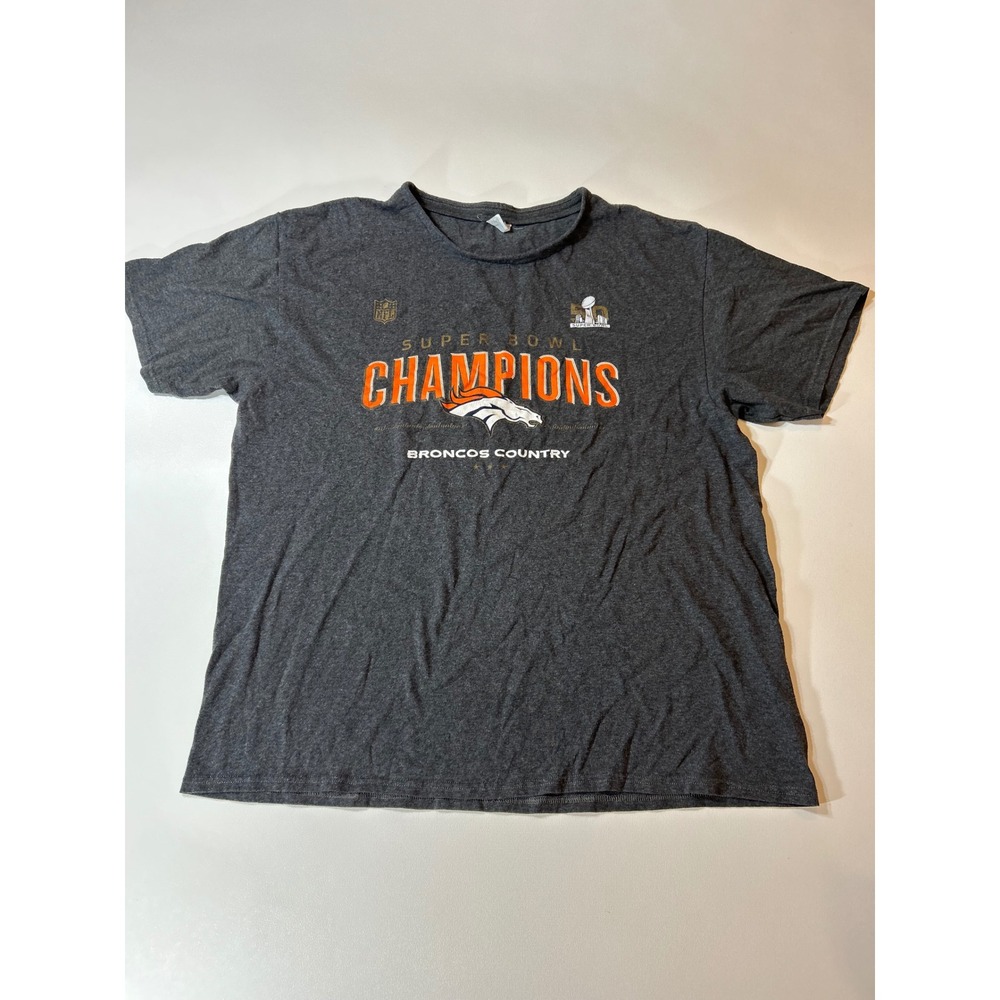 NFL T-Shirt Men's XL Gray Denver Broncos Super Bowl 50 Champions Graphic